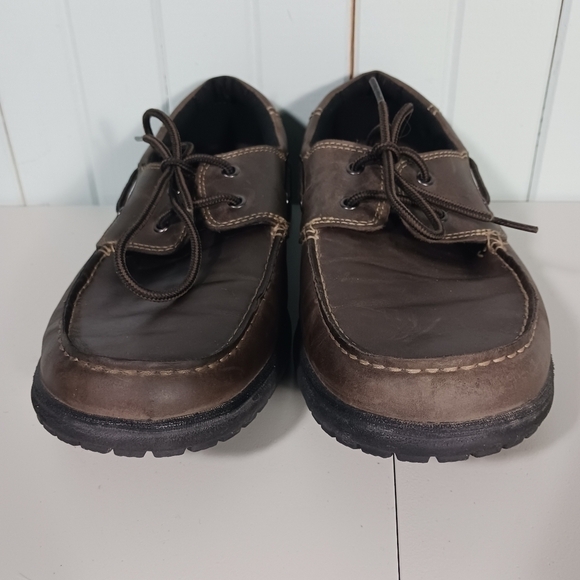 𝅺crocs Shaw Leather Lace-Up Boat Shoe - Picture 2 of 5